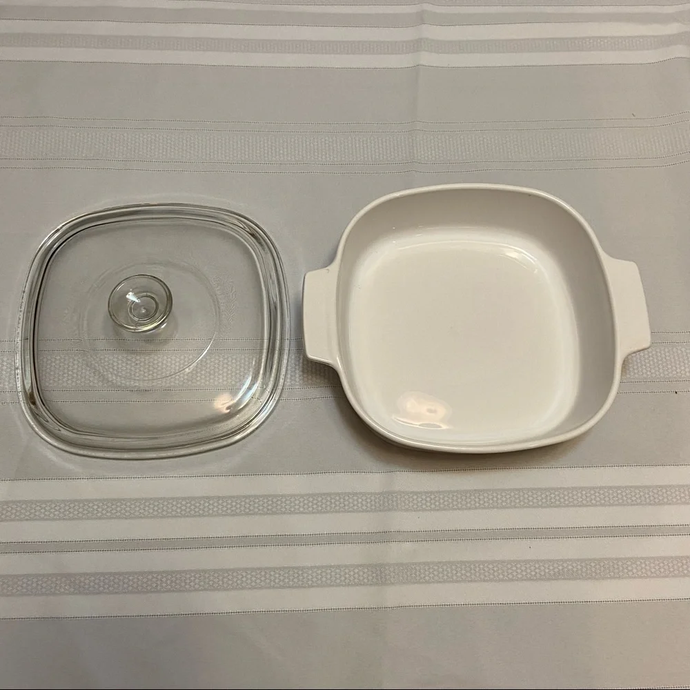 Vintage 90’s Corning ware - “Rosemarie” 2 Qt Casserole with Lid